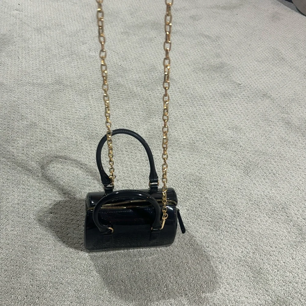 Purse - Picture 2 of 3